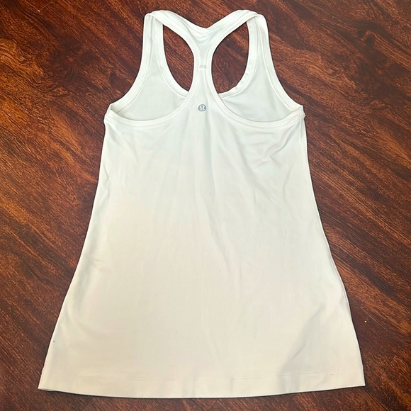 Lululemon tank - Picture 3 of 3